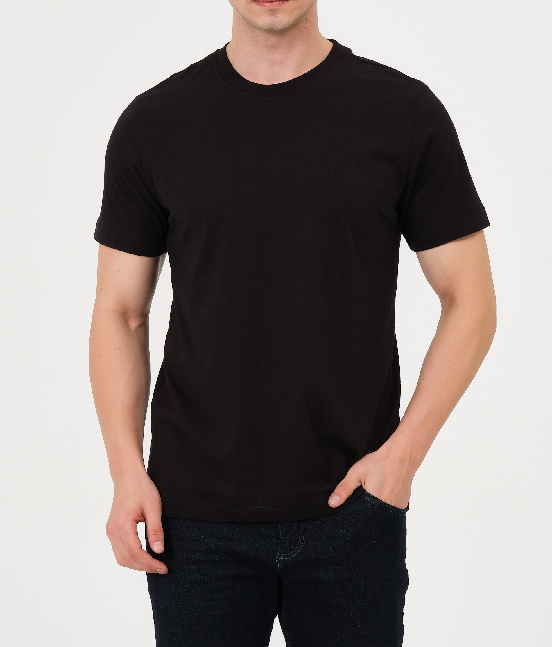 sade pamuklu regular fit siyah tişört düz erkek kadın kolay 
basic  regular fit %100 cotton black tshirt 